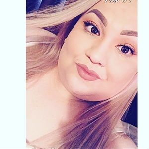 Meet your Posher, Sandy